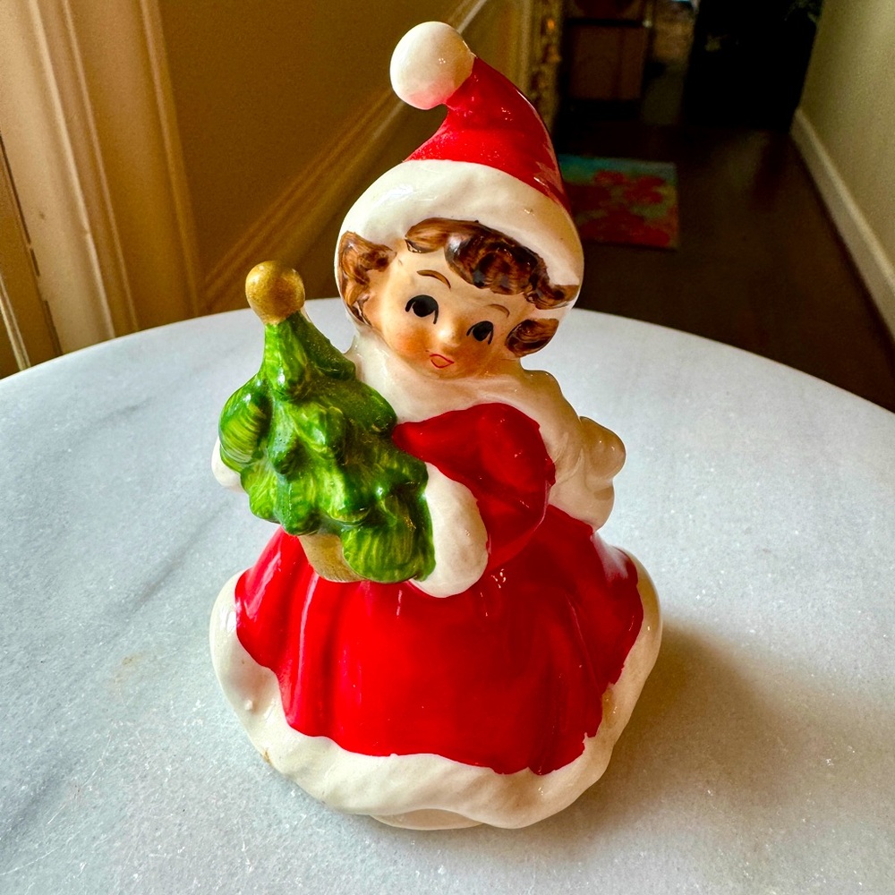 Vintage Lefton Christmas Girl with Tree MCM Japan